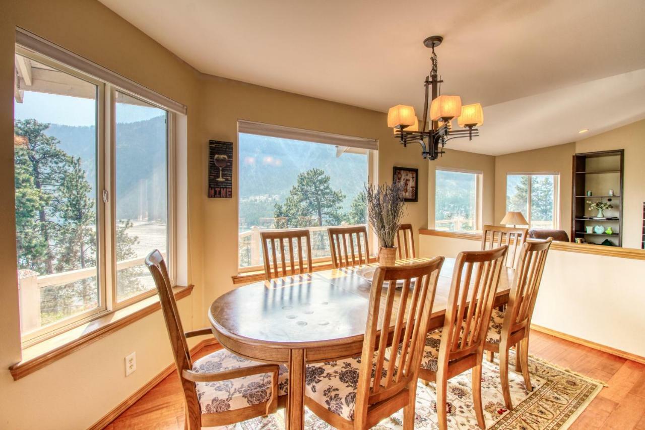 The Hawks Nest Villa Manson Exterior photo